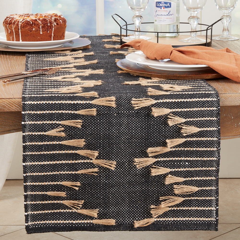 Zig Zag Tassel Runner