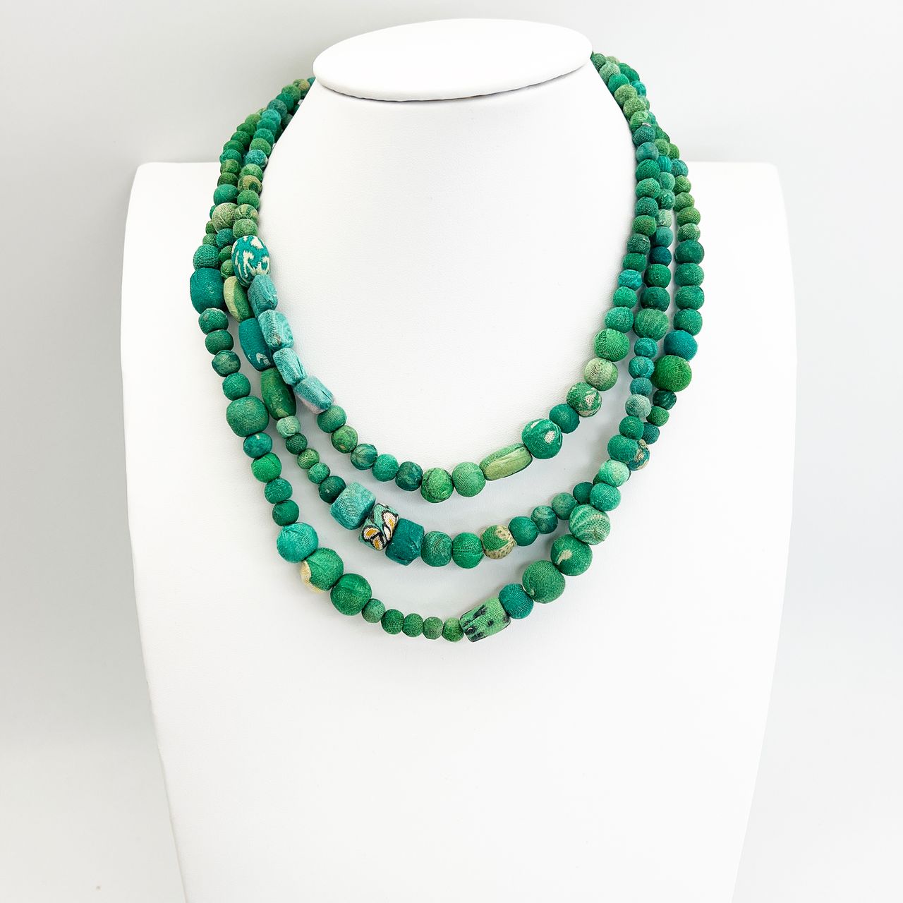 Aasha Trinity Seagrass Layered Necklace