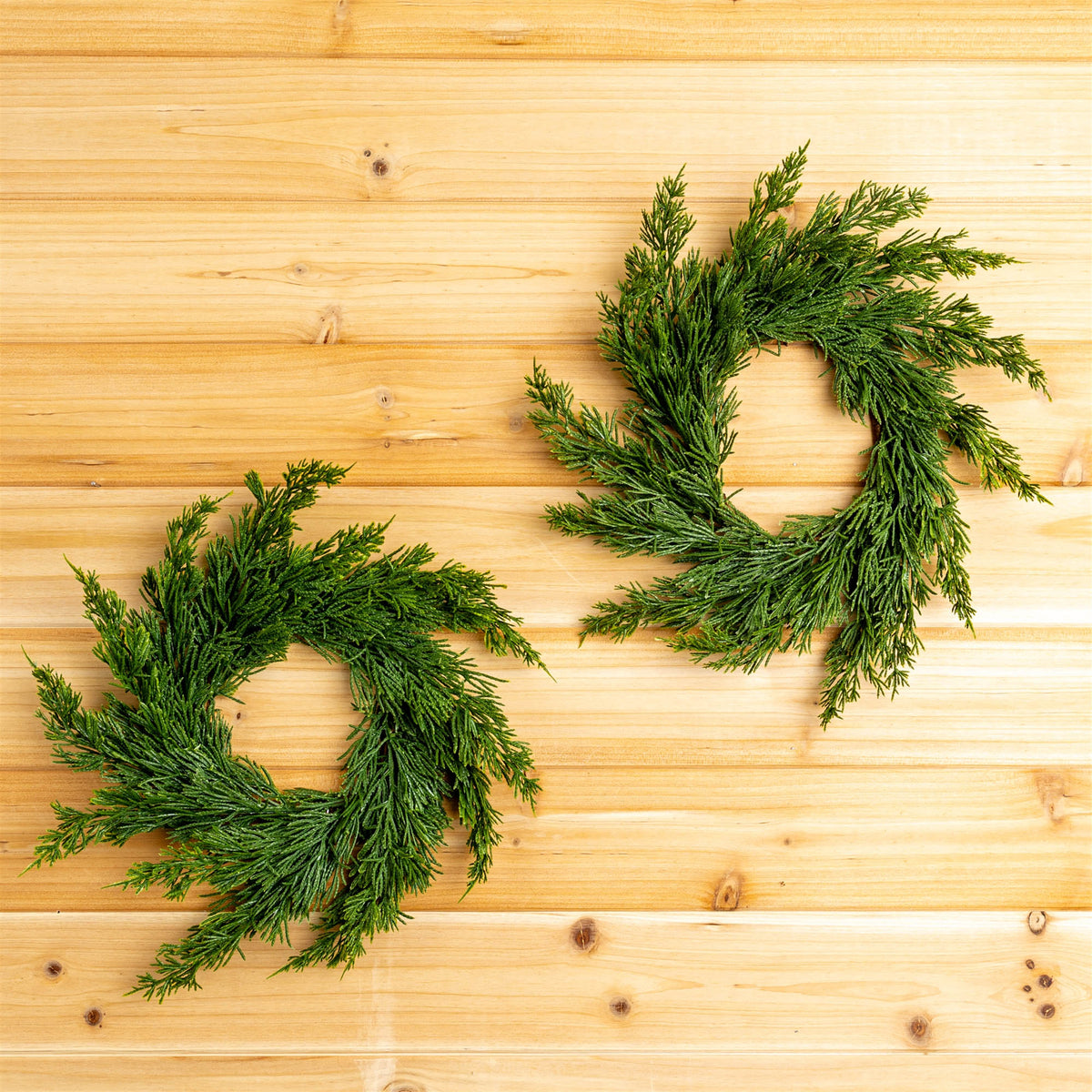 PINE CANDLE RING 16"D