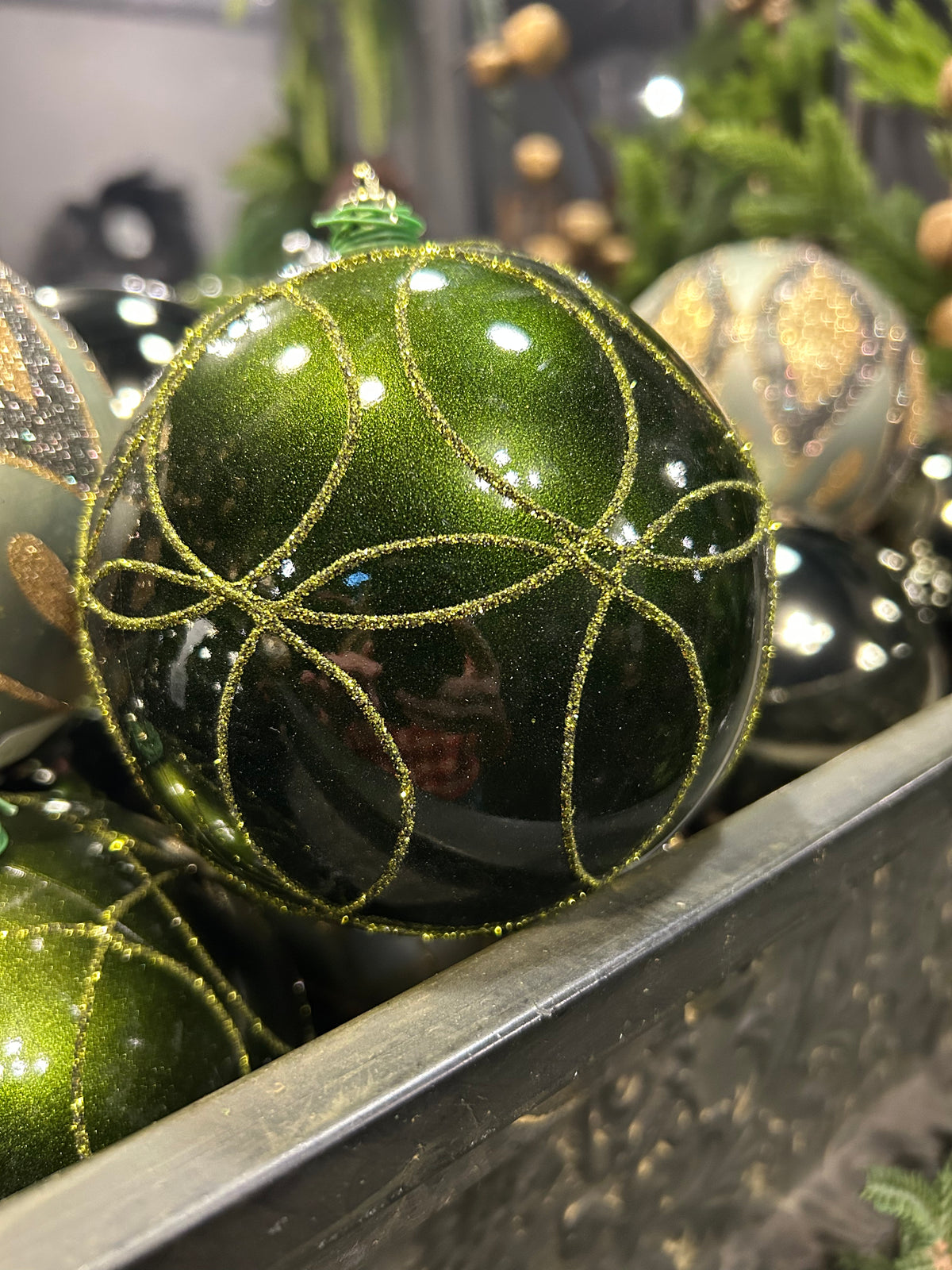 4.75" Olive Candy Circle Glitter