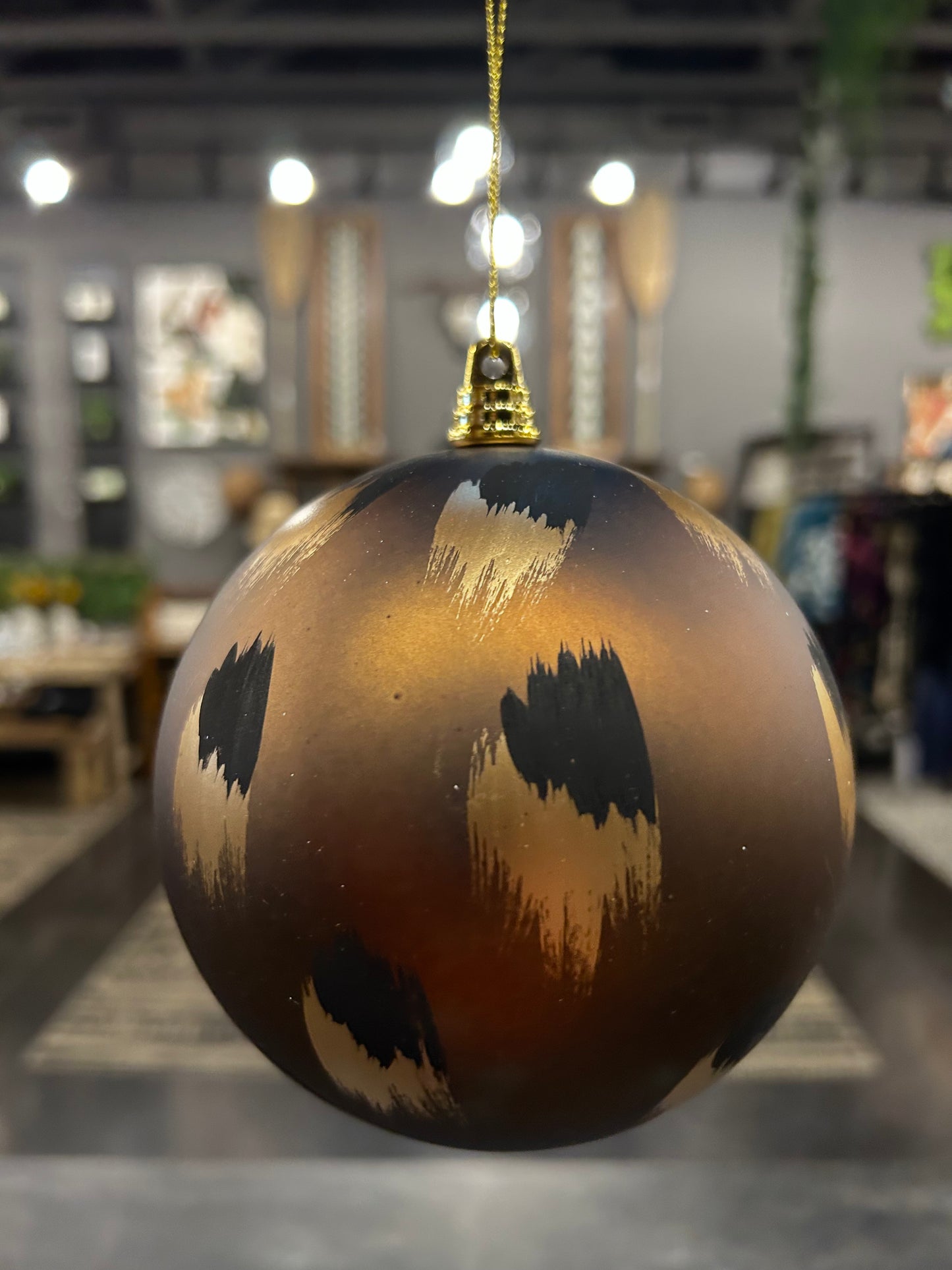 4.75" Mocha Brush Strokes Ball